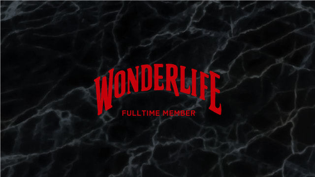 黒い水面模様の背景画像